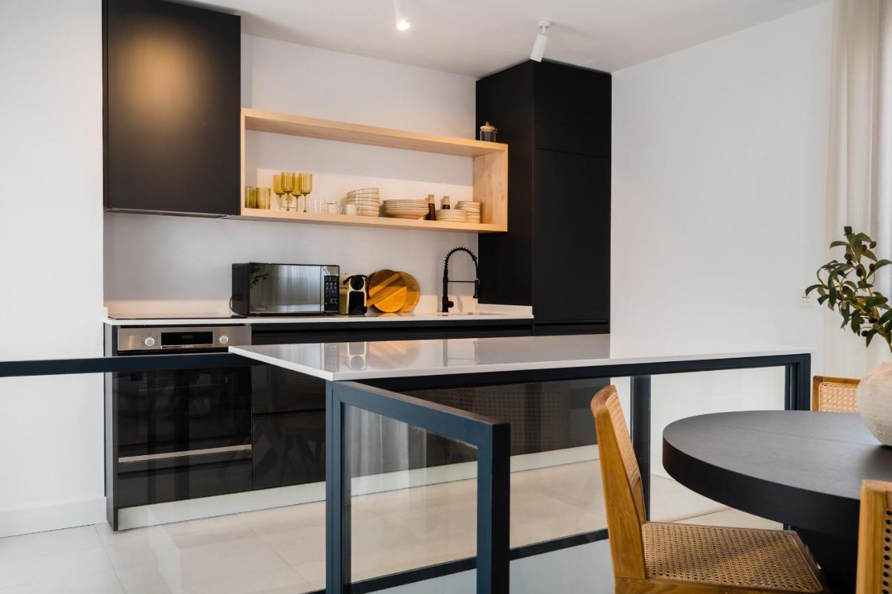 Stylish Designer Duplex-3beds 2baths-puerta Carmona Centro Appartement